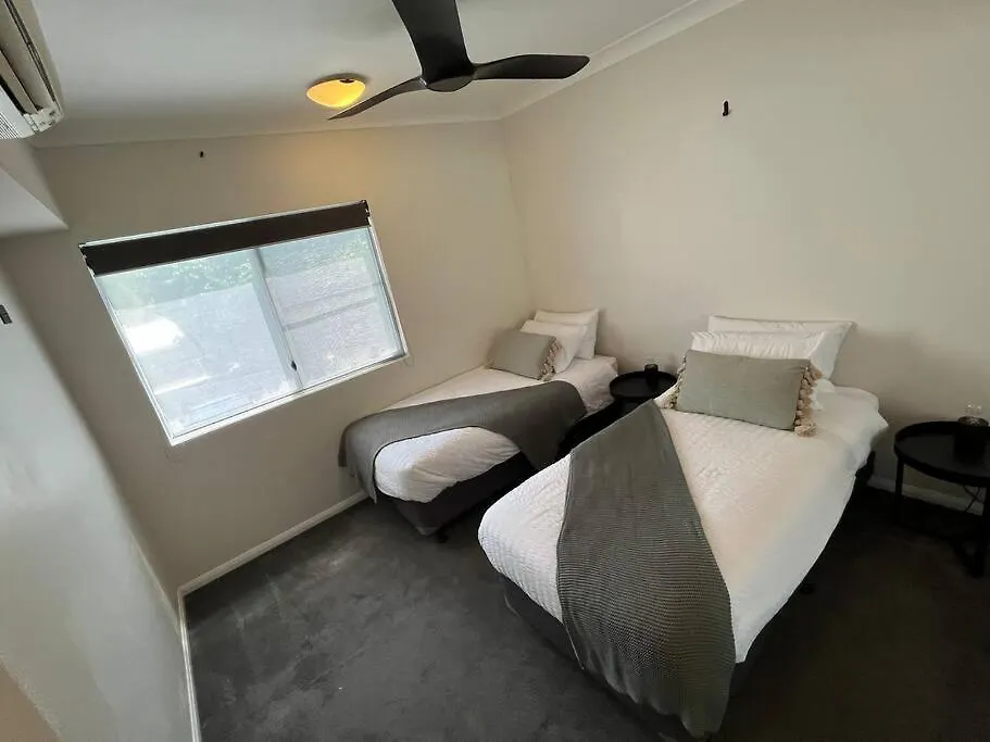 Apartment Resort Style Holiday Unit Trinity Beach